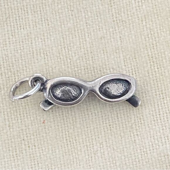 James Avery Retired Sunglasses Charm